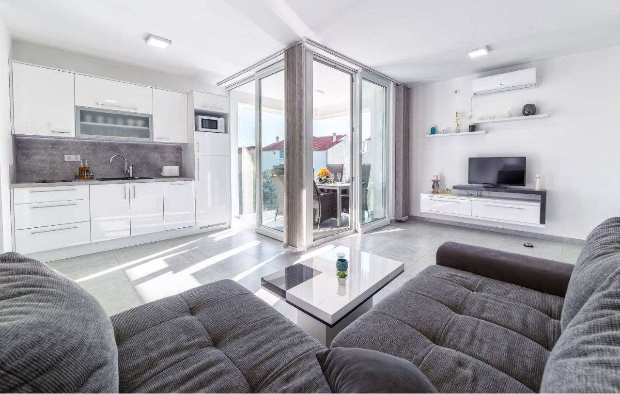 Apartments M&L Vodice Eksteriør bilde