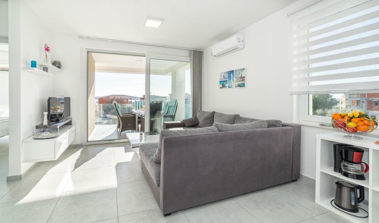 Apartments M&L Vodice Eksteriør bilde